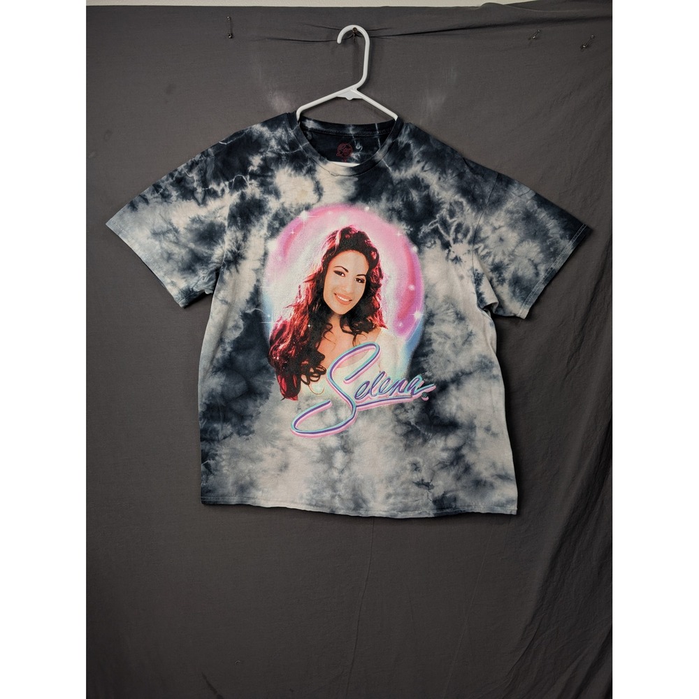 Selena Quintanilla Tie Dye Graphic T-Shirt Gray Black White 1X 1093722-02/21
